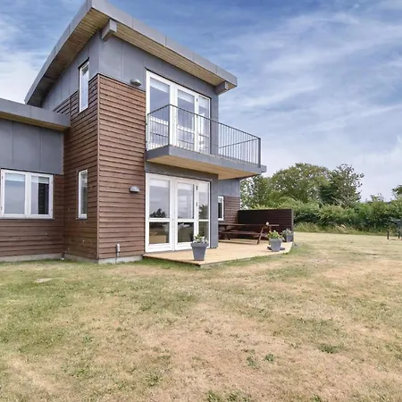 Four-bedroom Holiday In Faaborg
