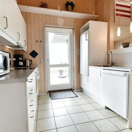Four-bedroom Holiday In Faaborg
